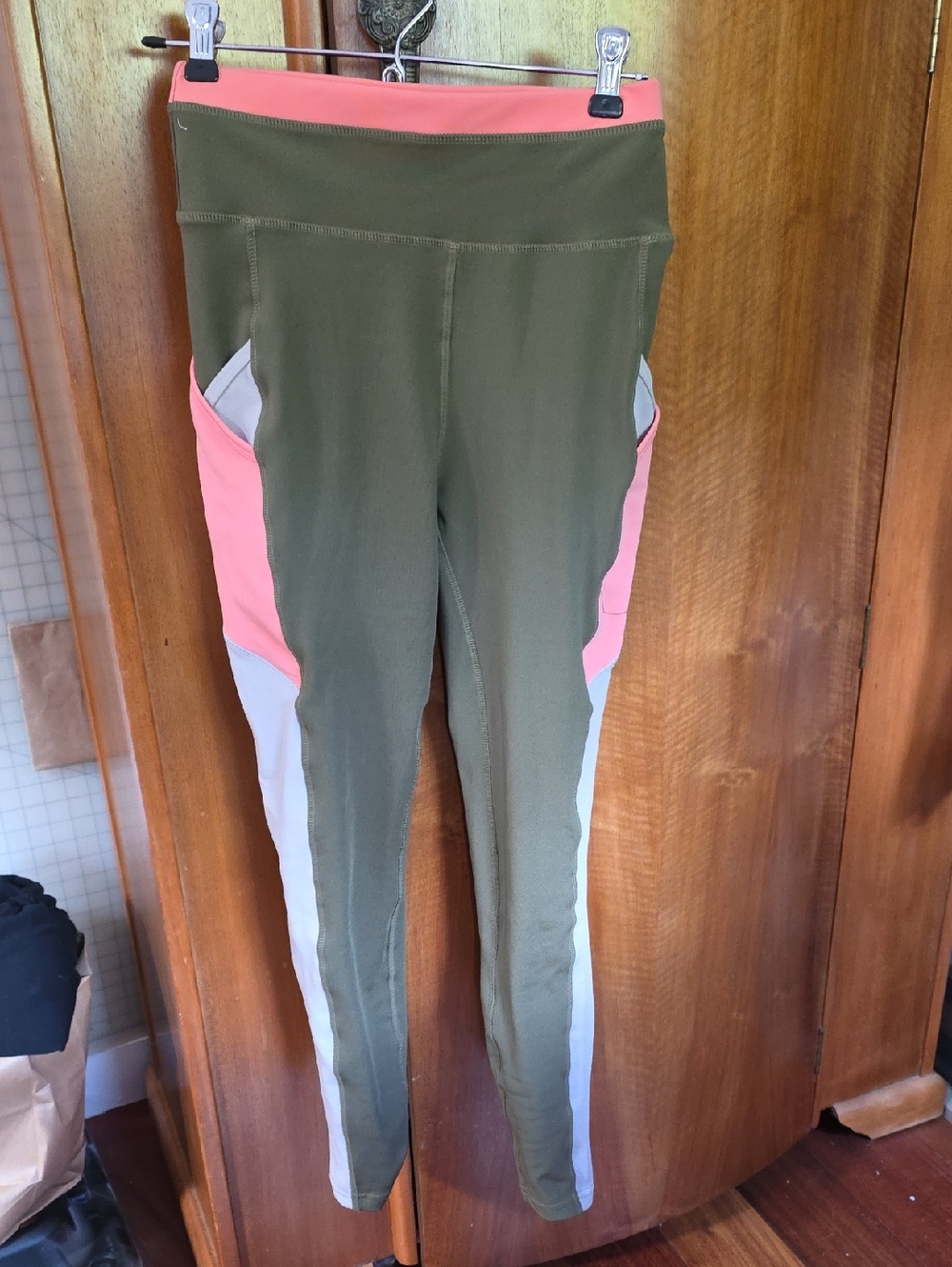 POP Fit Olive Green Leggings with Pink and White Panels